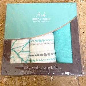 *NEW* Aden + Anais Baby Muslin Swaddles